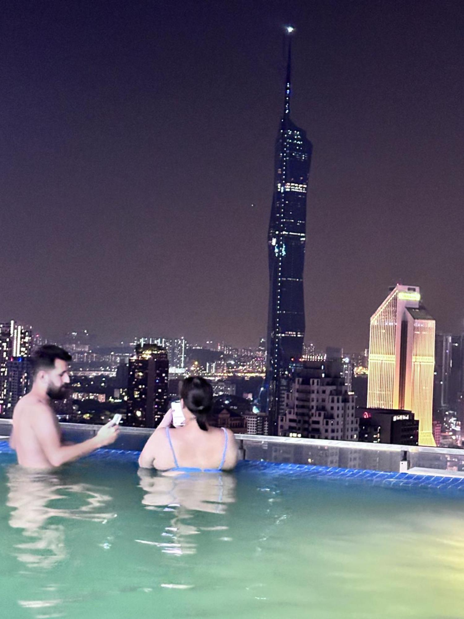 Apartmán The Luxe Infinitum Klcc By Sahara Kuala Lumpur Exteriér fotografie
